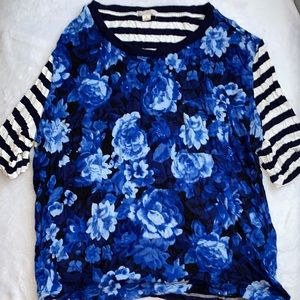 Gap floral and striped top